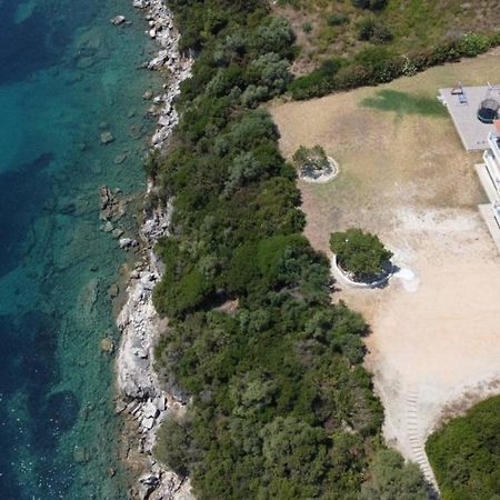 Beachfront Houses Pogonia Exterior photo